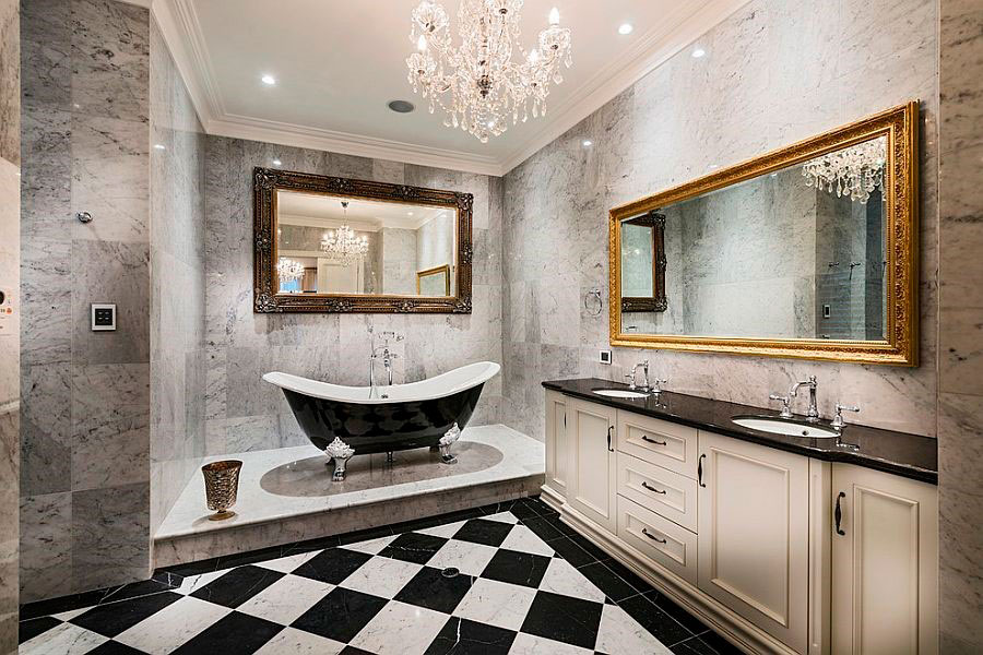 Роскошный дизайн ванной комнаты в черно-белый тонах и золотым оттенком [дизайн: Oswald Homes]